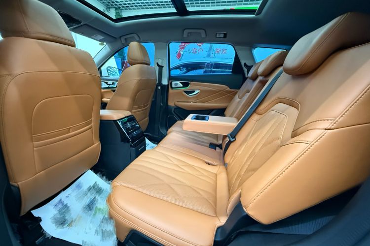 Used JETOUR Shanhai Shanhai L7 2024 1.5T 120km ULTRA 7-Seater
