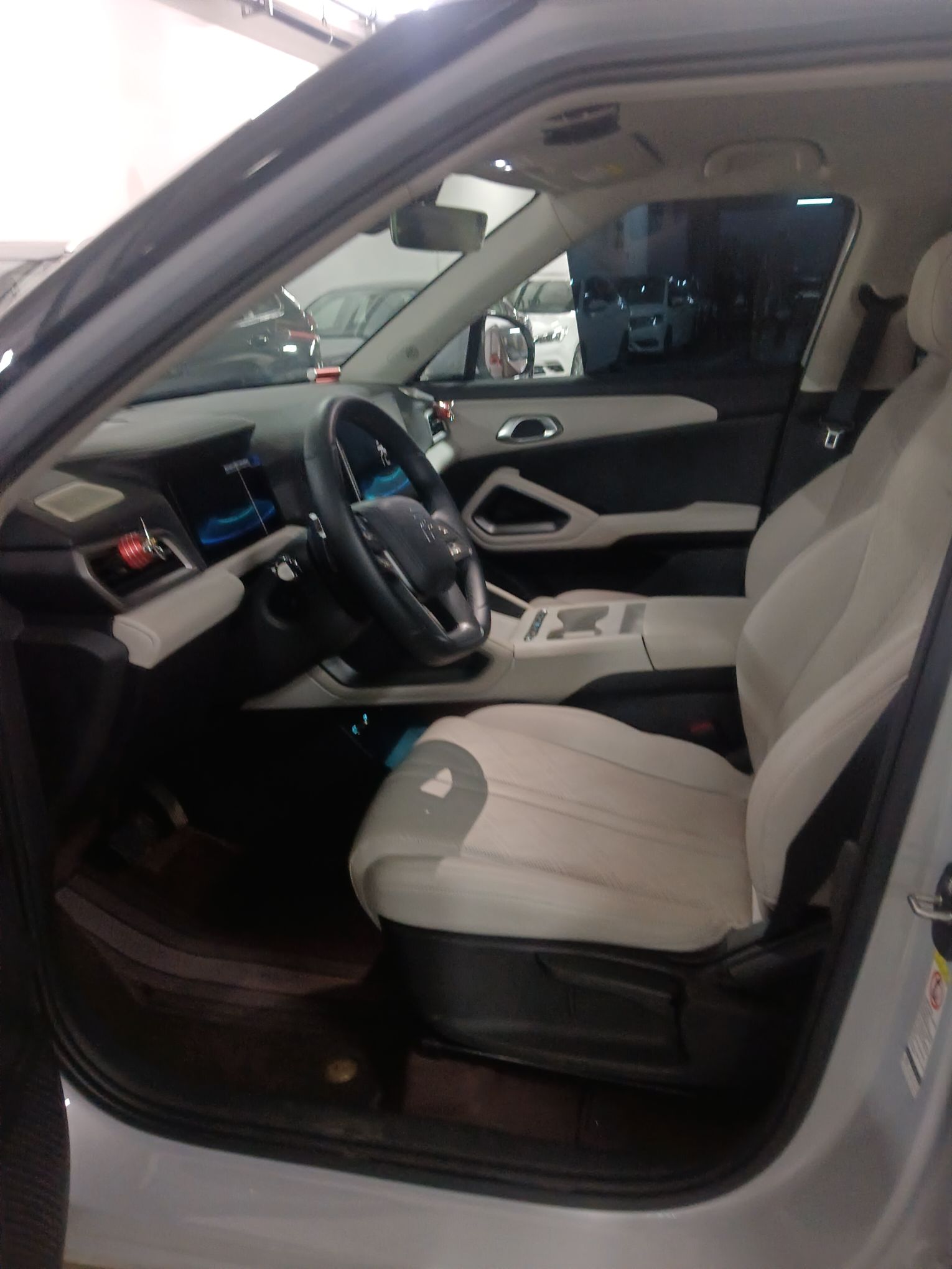 BYD Yuan UP 2025 Intelligent Driving Version 401 KM Dynamic Edition — снимка 15