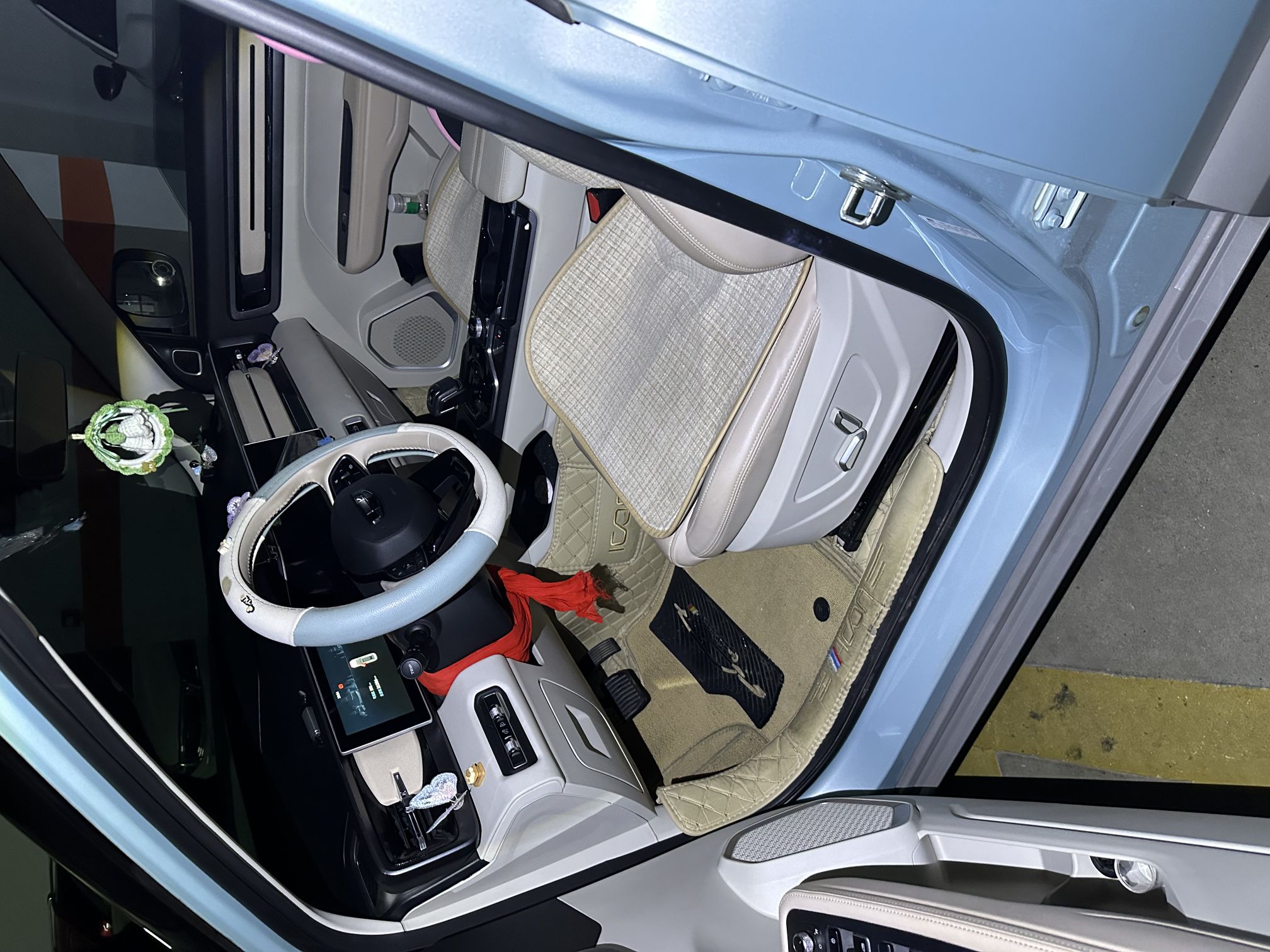 Geely Auto icon 2023 1.5TD Chocolate Smoothie Edition — снимка 18