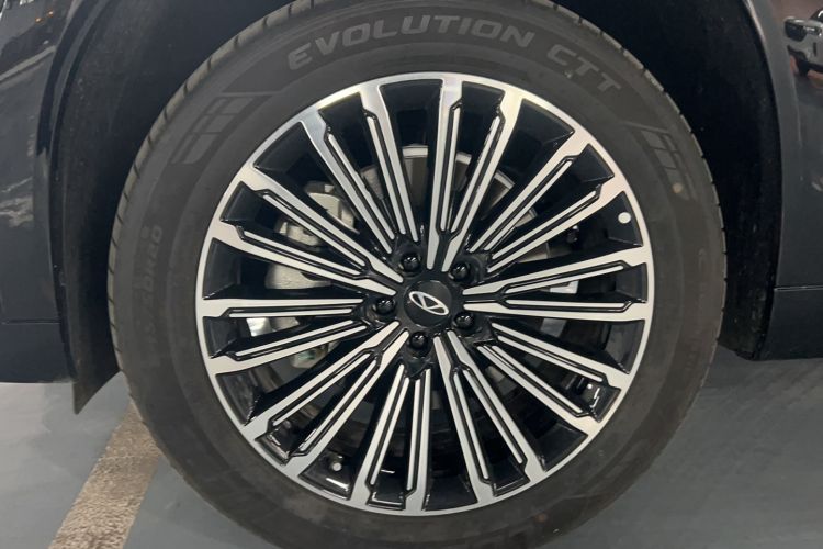 Used Chery Tiggo 9 C-DM 2025 1.5T 106KM Enjoy Edition 5 Seats Lithium-Ion Battery Left Front Wheel Hub