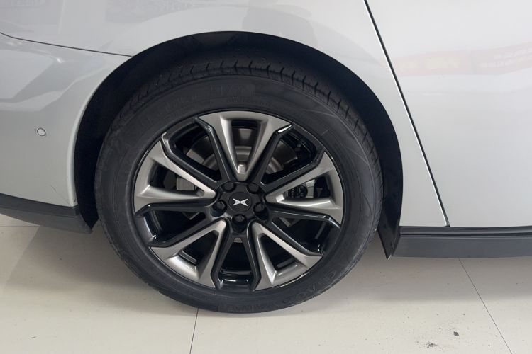 Used XPeng P7 2022 670E+