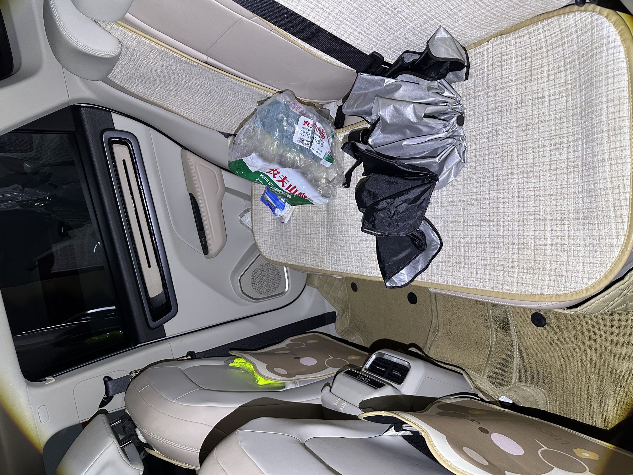 Geely Auto icon 2023 1.5TD Chocolate Smoothie Edition — снимка 19