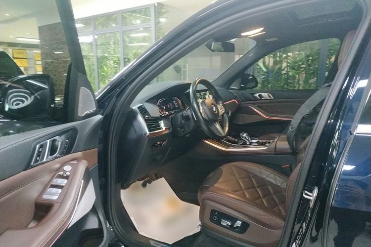 Used BMW X5 2022 Restyled xDrive 40Li Luxury Edition M Sport Package
