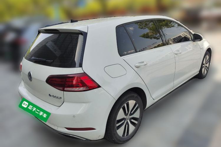 Used Volkswagen Golf Pure Electric 2020 Chari Rear Right 45 Deg