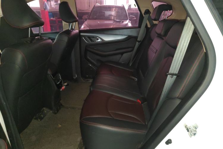 Used Baojun 560 2016 1.8L iAMT Luxury Model