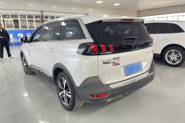 Used Peugeot 5008 2017 380THP 7-Seater Elite Edition
