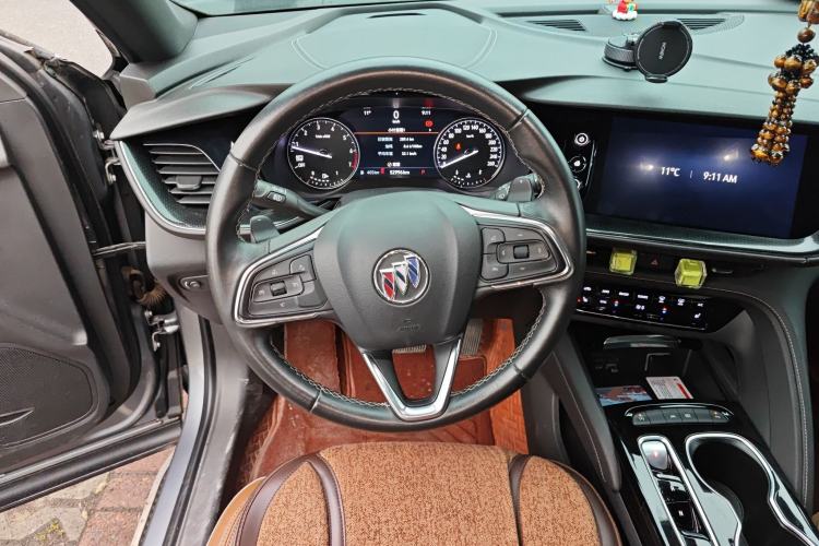 Used Buick Envision 2020 Encore S 652T Two-Wheel Drive Luxury Model