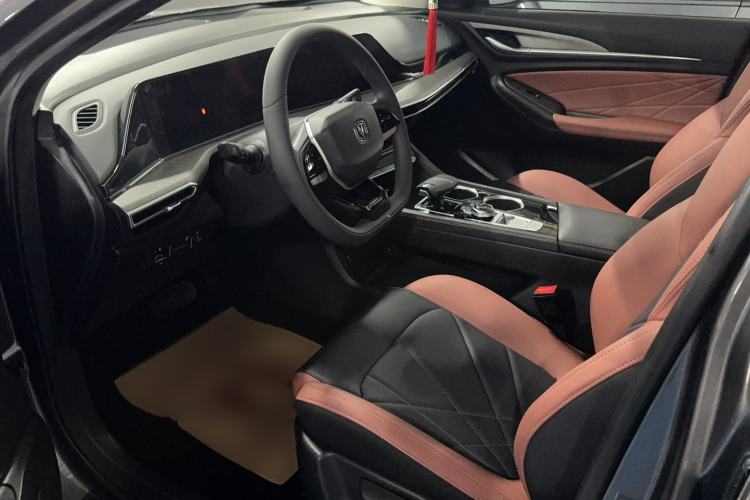 Used CHANGAN Eado 2023 Changan Edition PLUS Blue Whale NE 1.4T GDI DCT Prestige Version
