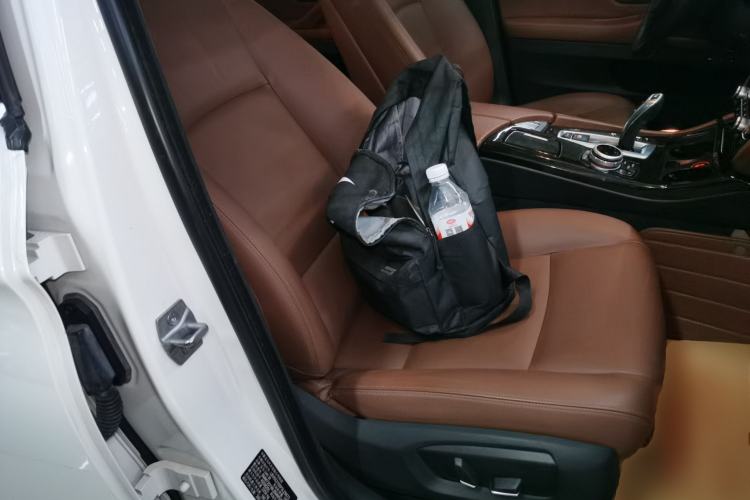 Used BMW 5 Series 2014 525Li Leading Model