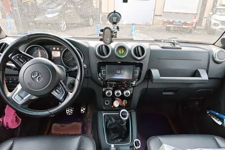Used BAIC Off-Road BJ40 2018 40L 2.0T Manual Diesel Four-Wheel Drive Prestige Edition