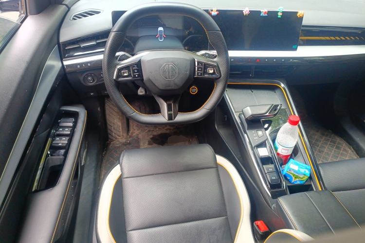 Used MG 5 Scorpio 2022 1.5T Trophy Sport Luxurious Edition