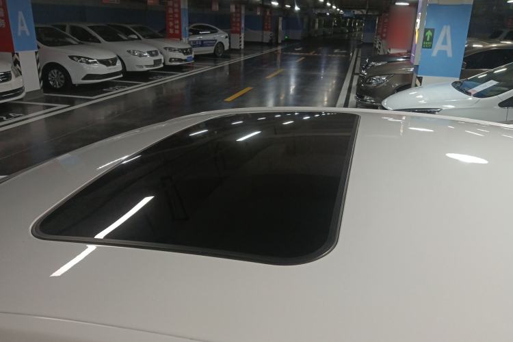 Used Buick Verano 2018 Sedan 20T Dual-Clutch Leading Model Roof