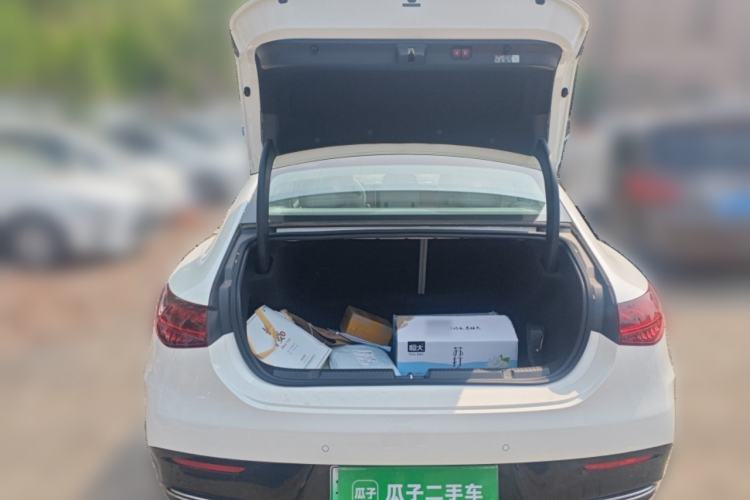 Used Mercedes-Benz EQE 2025 500 4MATIC Pioneer Edition Trunk