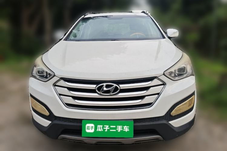 Used Hyundai Santa Fe 2013 2.4L Automatic 2WD Comfort Edition Front