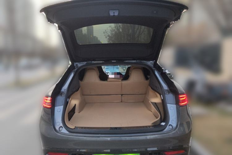 Used Hima Luxeed R7 2024 All-Electric 667 km Max