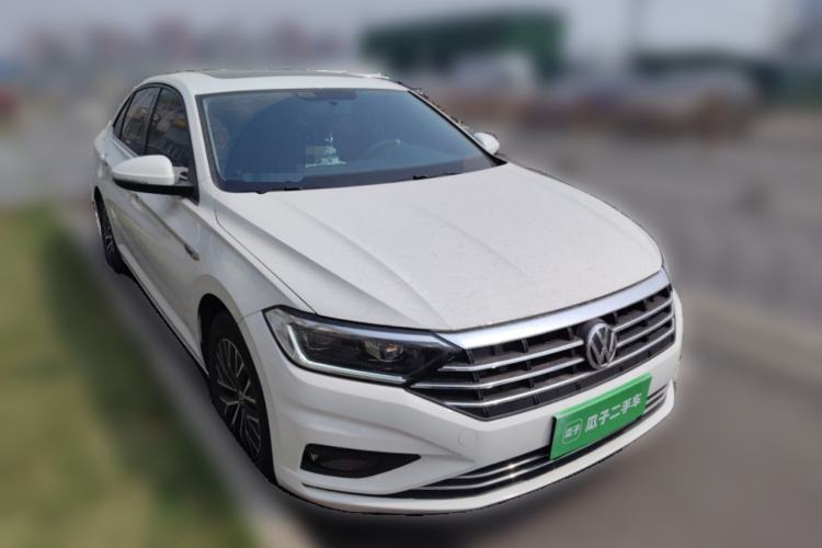 Used Volkswagen Sagitar 2021 200TSI DSG Comfort Connect Edition Front Right 45 Deg