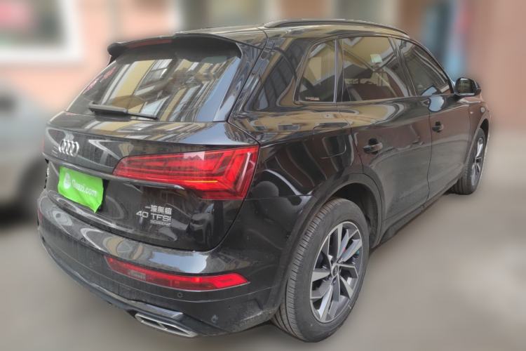 Used Audi Q5L 2024 40 TFSI Luxury Dynamic Edition Rear Right 45 Deg