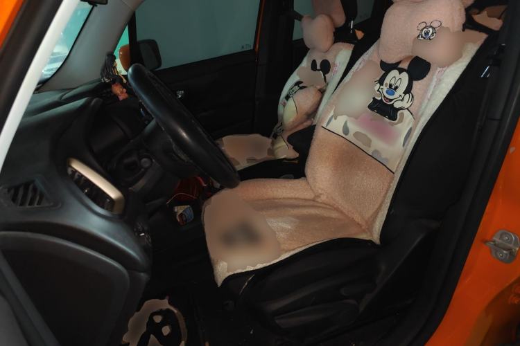 Used Jeep Renegade 2018 Connected Large Screen Version 180T Automatic Jingneng Version Left Front Seat