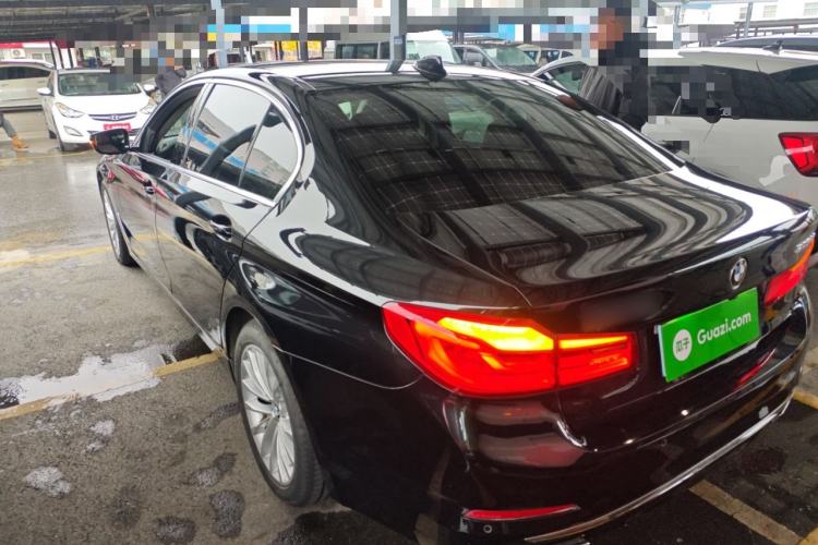 Used BMW 5 Series 2019 525Li Luxury Package
