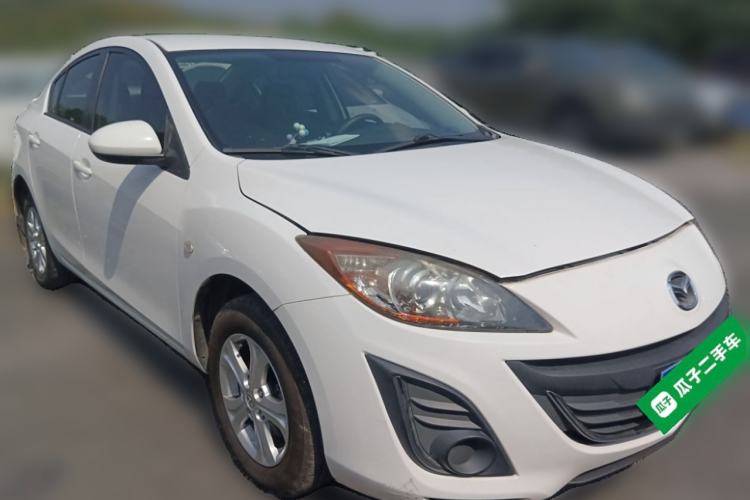 Used Mazda 3 2015 Sedan 1.6L Automatic Comfort Model Front Right 45 Deg