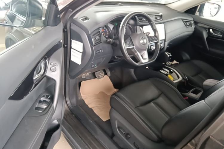 Used Nissan X-Trail 2021 2.0L CVT 2WD XL Premium SmartConnect Deluxe Edition Driver Seat