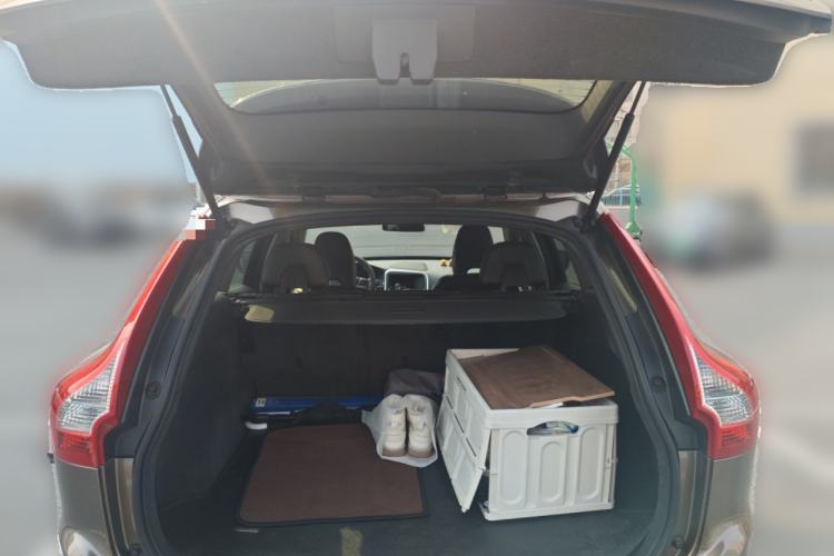 Used Volvo XC60 2015 T5 Smart Upgrade Model
