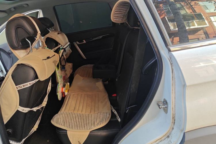 Used Chevrolet Captiva 2014 2.4L 4x4 Flagship Edition 7 Seats