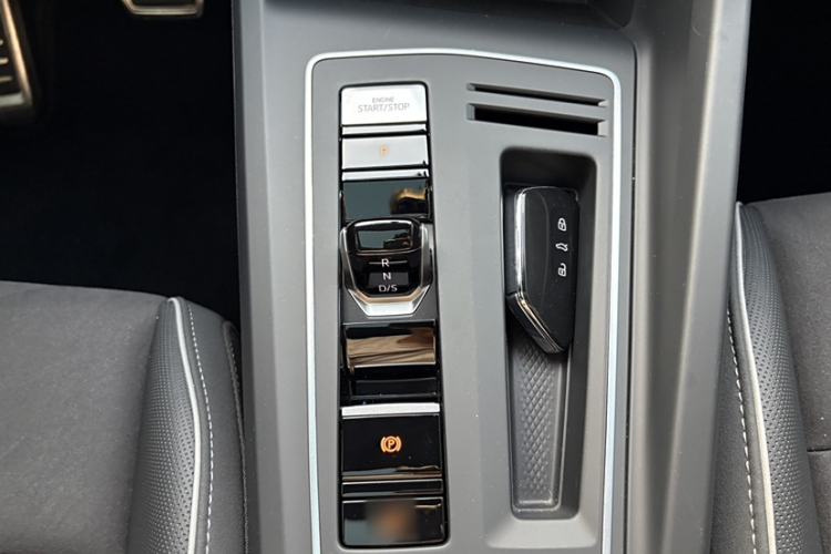 Used Volkswagen Golf 2023 280TSI DSG R-Line Lite