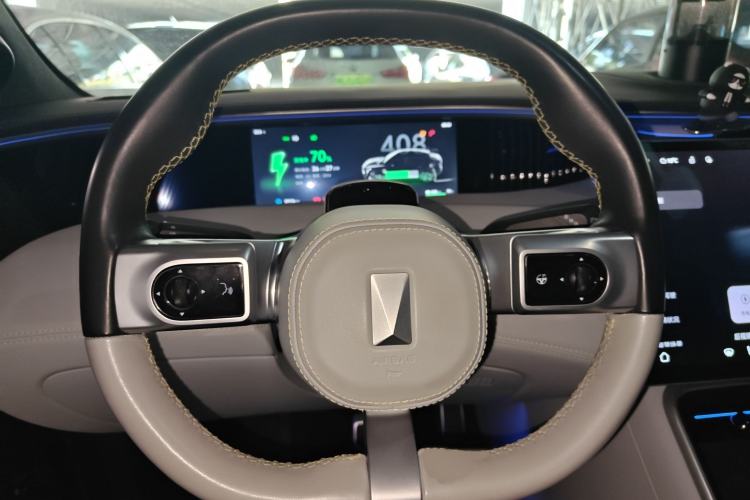 Used Avatr 11 2022 Long-Range Dual-Motor Luxury Edition 4 Seats