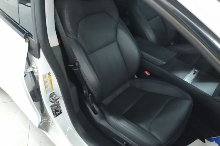 Used Tesla Model 3 2023 Rear-Wheel-Drive Version

