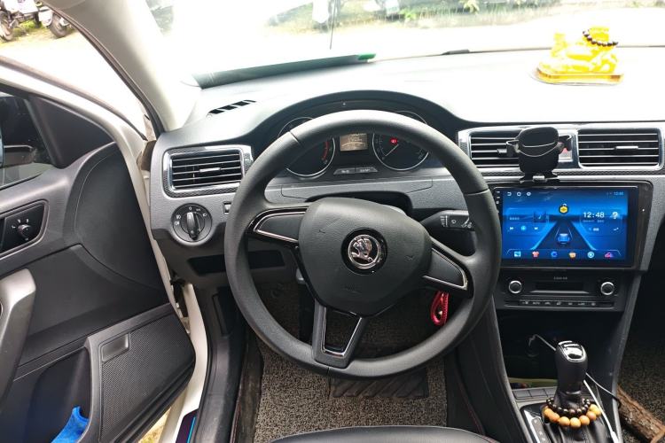 Used Skoda Rapid Spaceback 2016 Revised 1.6L Automatic Smart Drive Version
