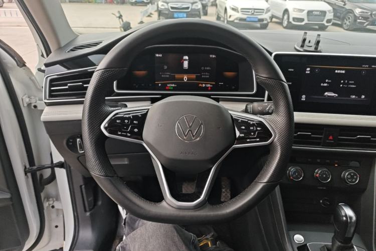 Used Volkswagen Tiguan L 2023 330TSI Automatic Two-Wheel Drive Comfort Edition Steering Wheel