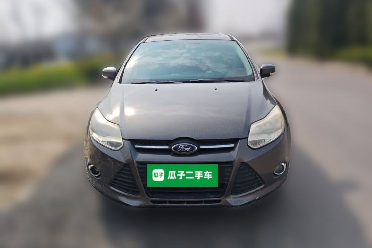 Used Ford Focus 2012 Sedan 1.6L Automatic Fashion Edition
