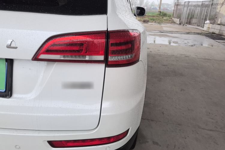 Used Haval H7 2017 Red-Label H7 2.0T Automatic Prestige Model
