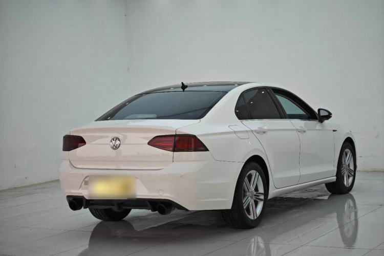 Used Volkswagen Lamando 2018 280TSI DSG Comfort Edition
