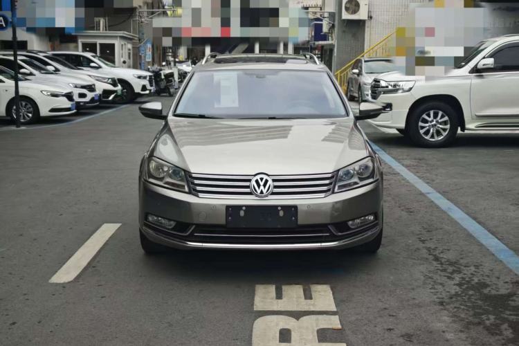 Used Volkswagen Magotan 2012 Travel Edition 2.0 TSI Comfort Version
