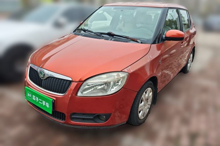 Used Skoda Fabia 2011 1.4L Manual Crystal Edition