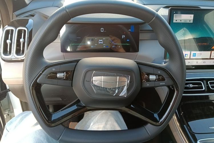 Used Geely Auto FX11 2025 4th Generation 1.5TD DCT – The Start