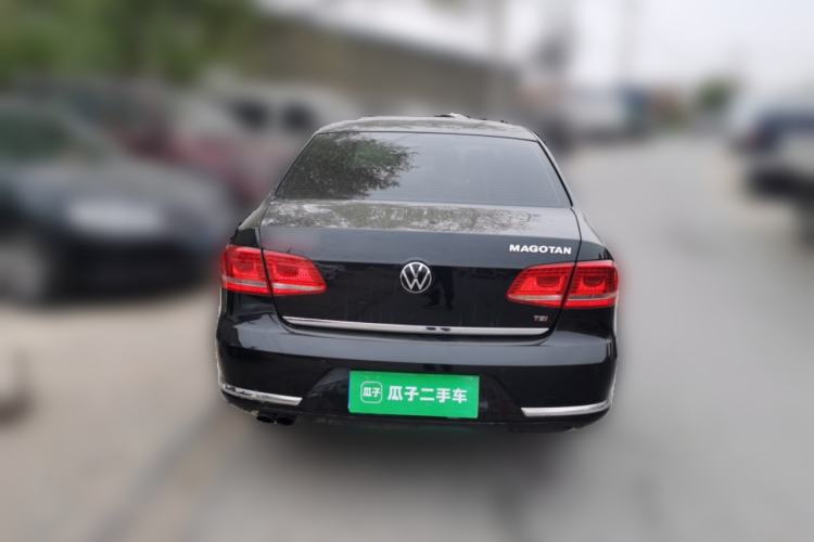 Used Volkswagen Magotan 2015 Revised Version 2.0 TSI Luxury Edition