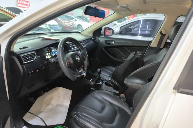 Used Dongfeng Fengon 580 2017 1.8L Manual Comfort Model
