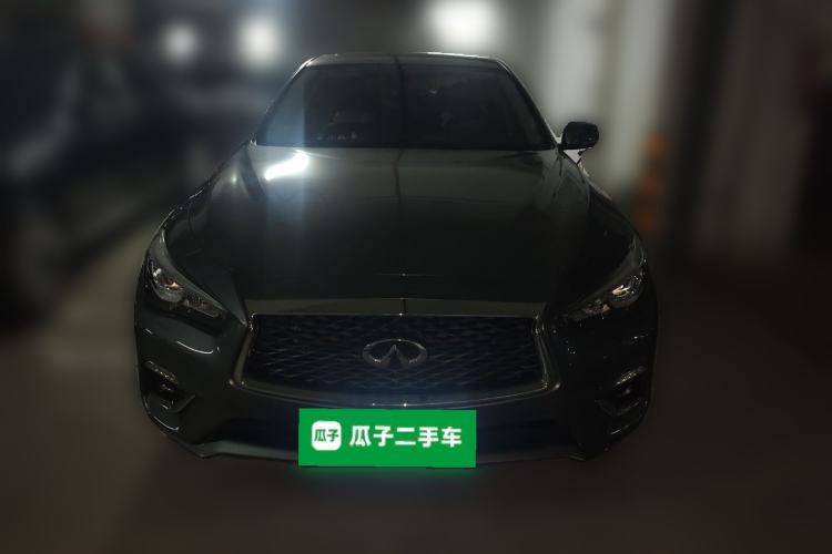 Used Infiniti Q50L 2018 2.0T Enjoyment Version China VI Standard Front