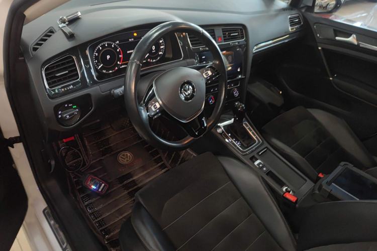 Used Volkswagen Golf 2020 Zhiai Edition 280TSI DSG Luxury Model