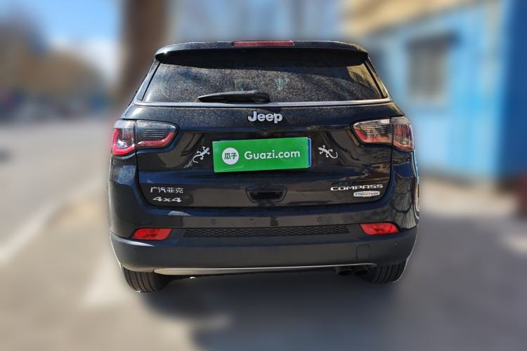 Used Jeep Compass 2017 200T Automatic Family Edition
