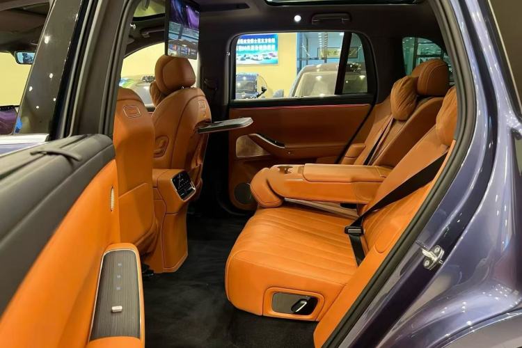 Used Hima AITO M7 2026 Model Range-Extending Ultra All-Wheel Drive 5-Seater Version Interior 4