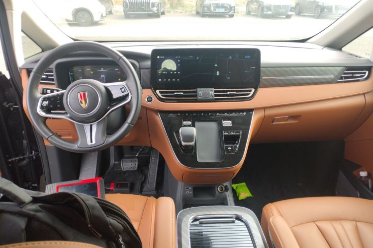 Used Hongqi HQ9 PHEV 2024 2.0T Four-Wheel Drive Business Edition Center Console