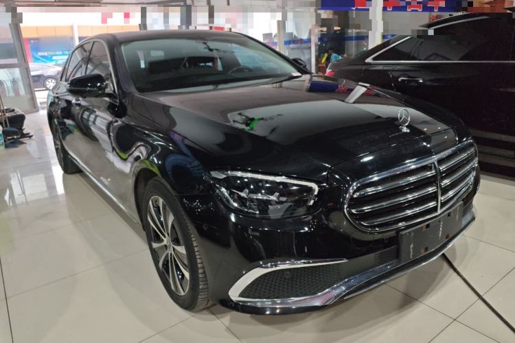 Used Mercedes-Benz E-Class New Energy 2022 Restyled E 350 e L Plug-in Hybrid Sedan Front Right 45 Deg