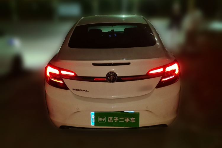 Used Buick Regal 2015 2.0L Leading Fashion Edition