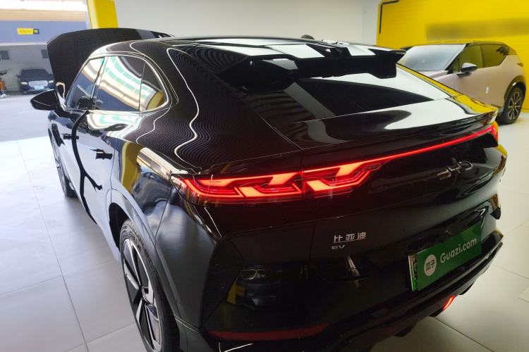 Used BYD Song L EV 2025 Intelligent Driving Version 662 km LiDAR Excellence Edition
