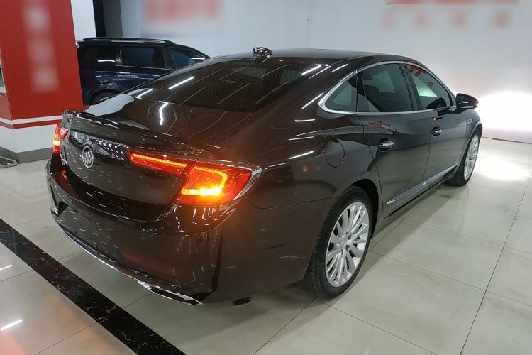 Used Buick LaCrosse 2018 28T Luxury Model
