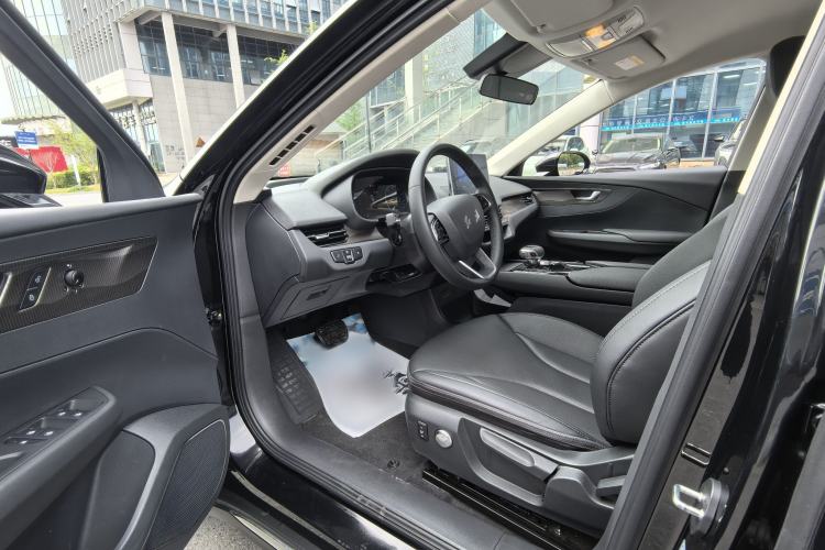 Used Hongqi E-QM5 2023 Revised Version Basic Travel Edition